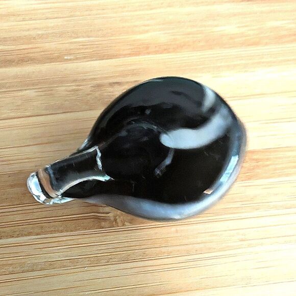 Artisan Glass Teardrop Pendant Black White - Picture 2 of 3